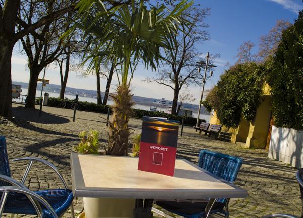 Hotel Capri ユーバーリンゲン エクステリア 写真